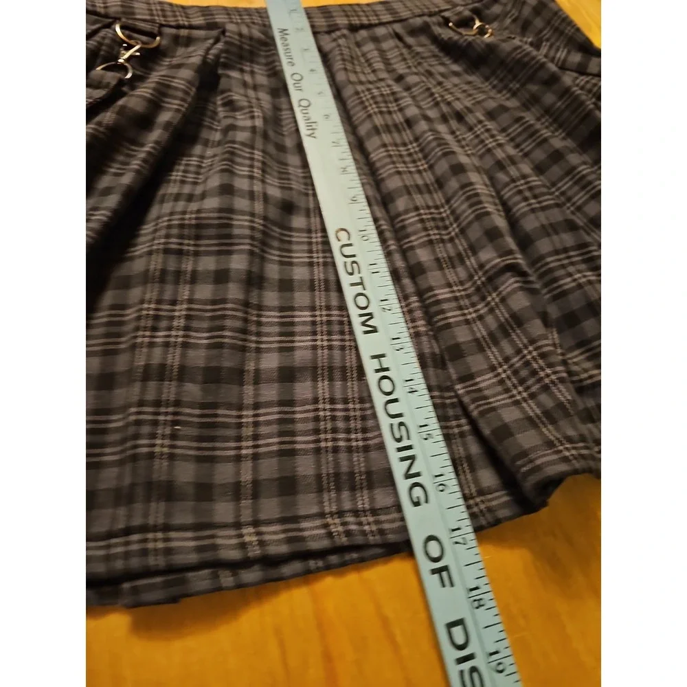 Hot Topic Ladies Size XL Plaid Skirt Grunge, Y2K, Goth